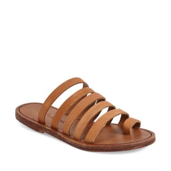 Free People Shoes - SALE🌹 Free People x Matisse Rosie Leather Sandal